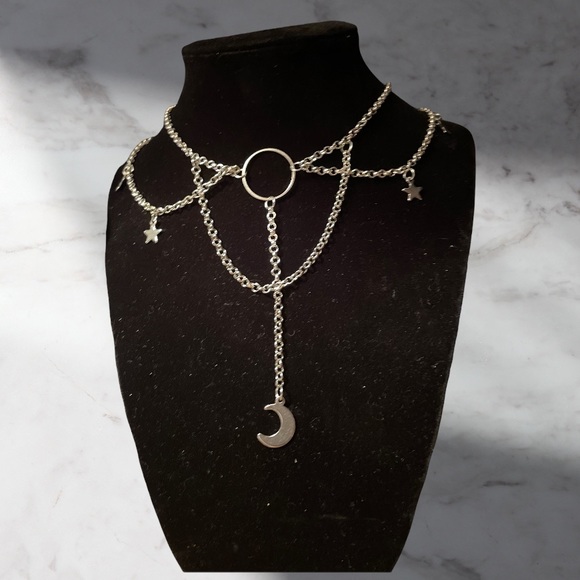 Star and moon chain choker - Picture 2 of 2